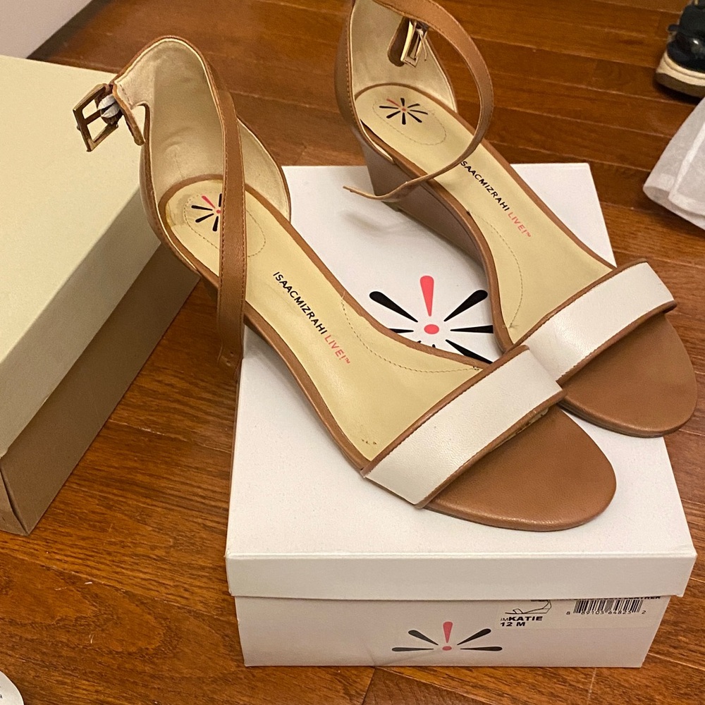 Isaac Mizrahi live ankle strap, low wedge